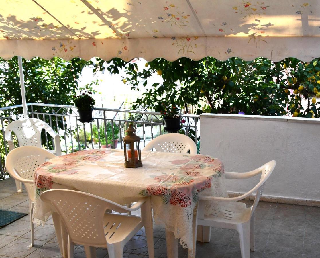 Sitos Home Sparta Bagian luar foto